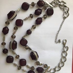 3/$15!Vintage Costume Necklace Red Beads Silver 🌟